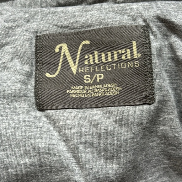 Natural Reflections Vest - Picture 5 of 6